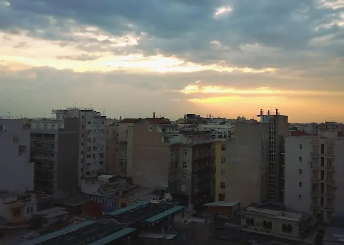Tiny Loft Studio In The Heart Of Thessaloniki,17 Square Meters,On The Terrace Of The Building