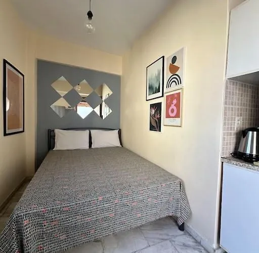 Tiny Loft Studio In The Heart Of Thessaloniki,17 Square Meters,On The Terrace Of The Building